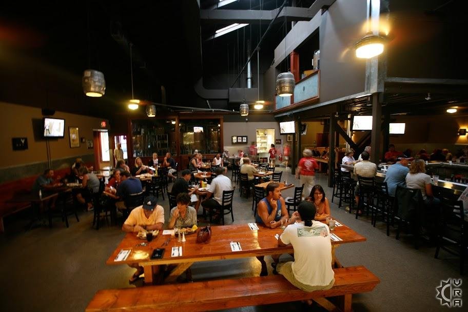 Maui Brewing Co. - Kahana, Bar in Napili Honokowai