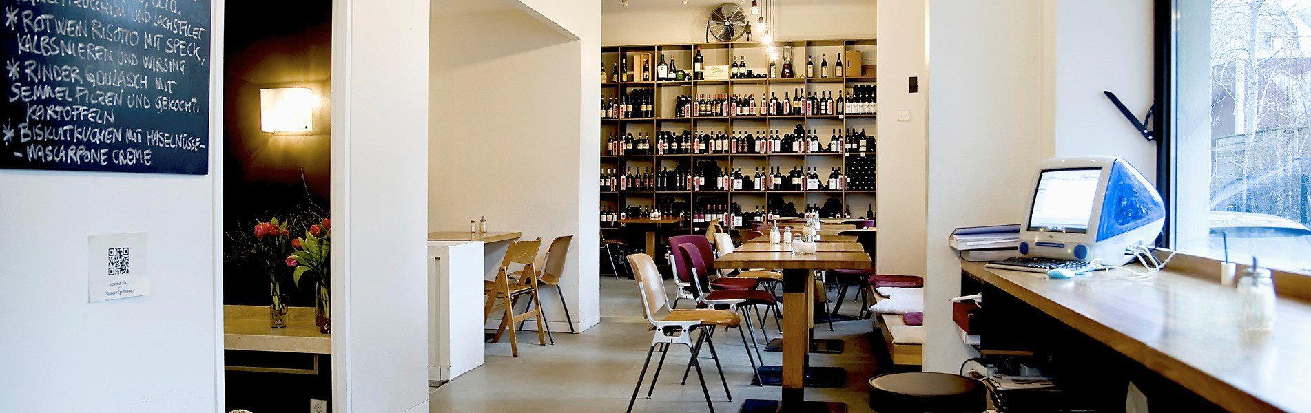 Muret La Barba bar in Berlin, Germany