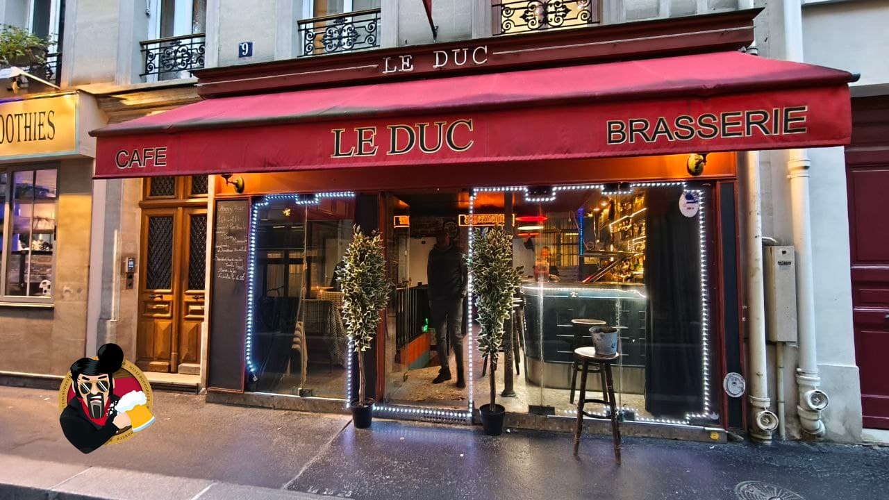 Le Duc, Bar in Paris