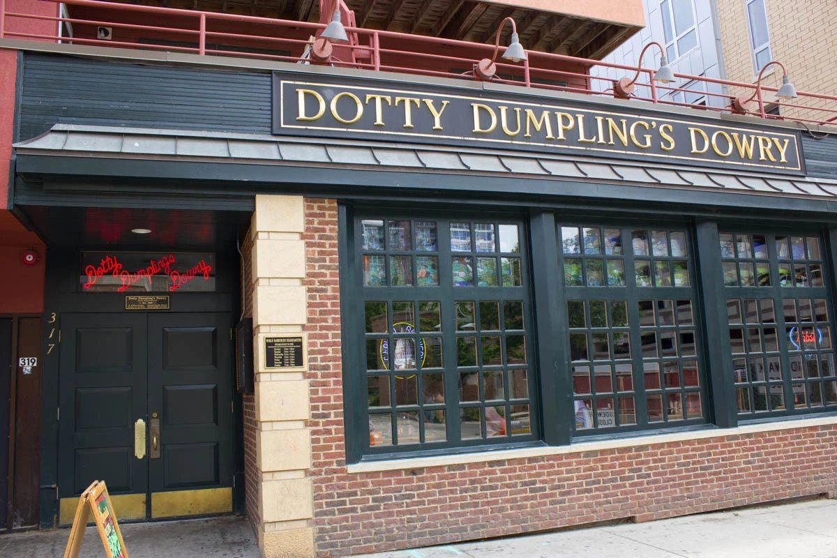 Dotty Dumpling's Dowry, Madison, United States