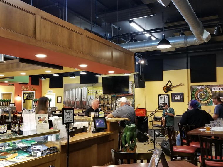 Hoppin' Frog Brewery, Akron, United States
