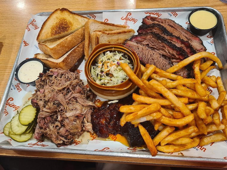 Swing Inn Cafe & BBQ, Temecula, United States