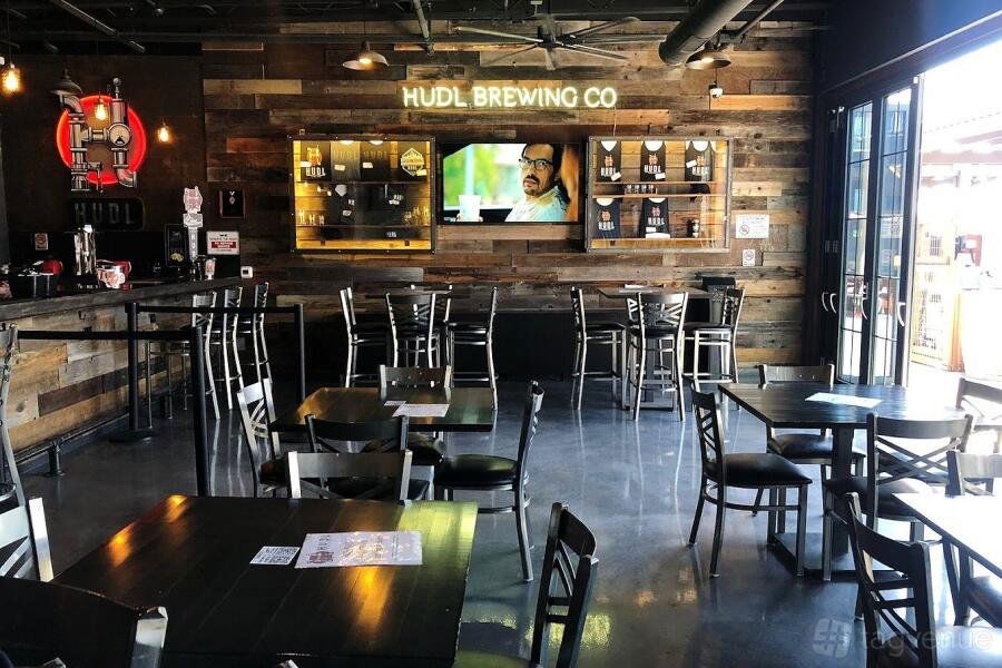 HUDL Brewing Company, Bar in Las Vegas