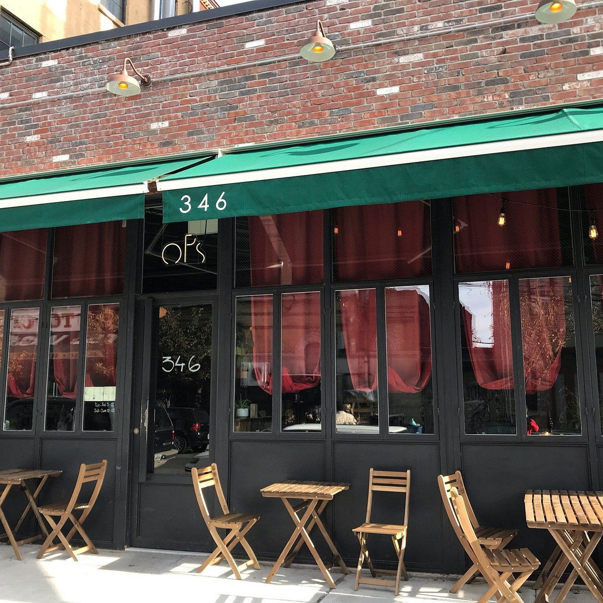 Ops, Bar in New York City