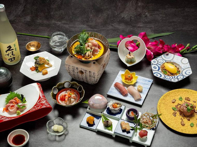 Kaiseki Yuzu, Paradise, United States