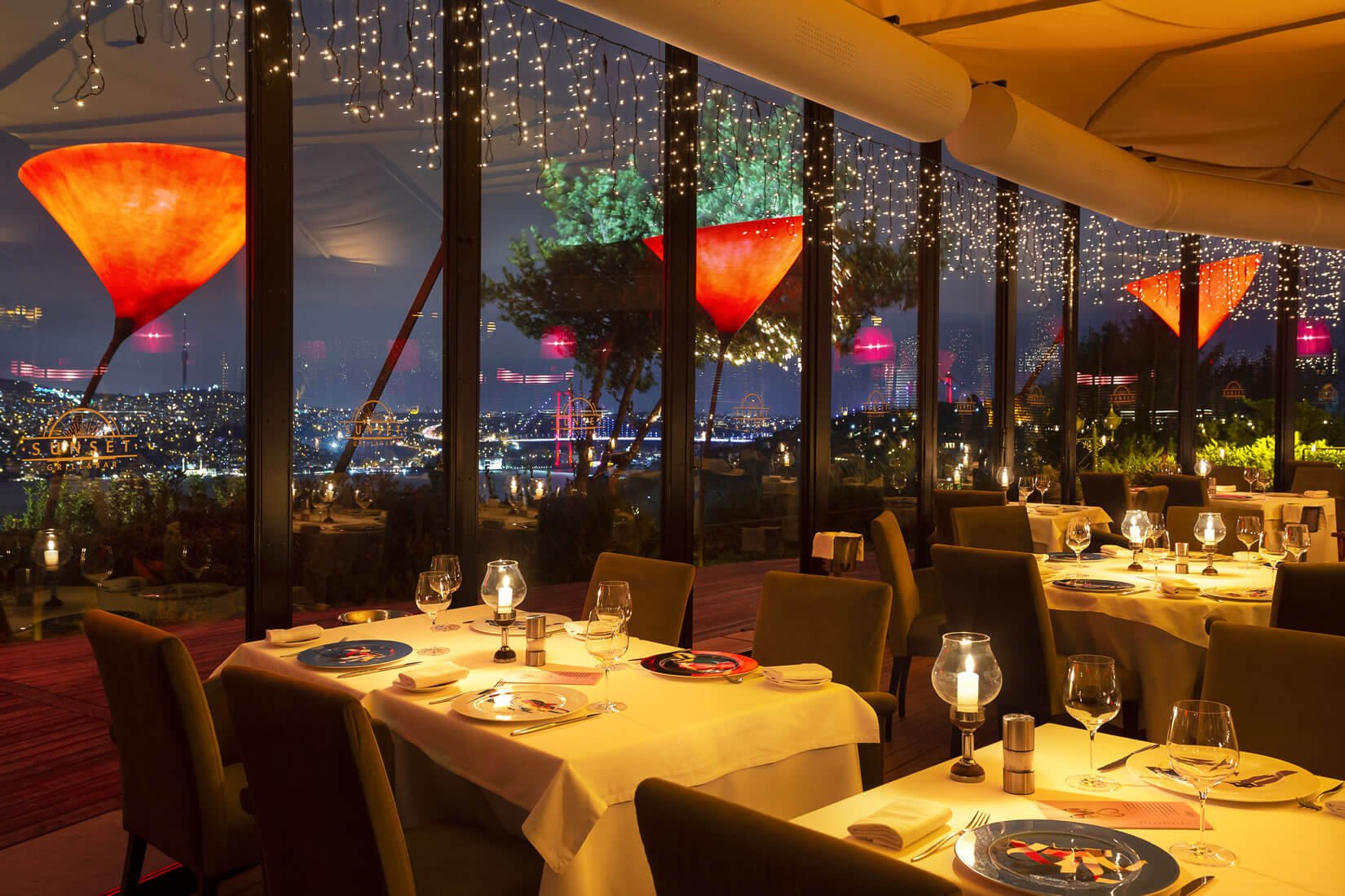 Sunset Grill & Bar, Bar in Istanbul