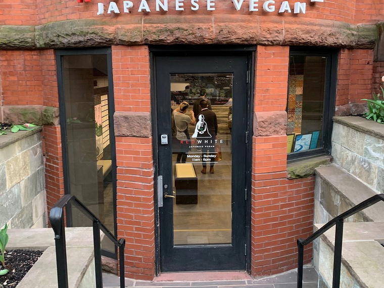 REDWHITE BONELESS RAMEN, Boston, United States