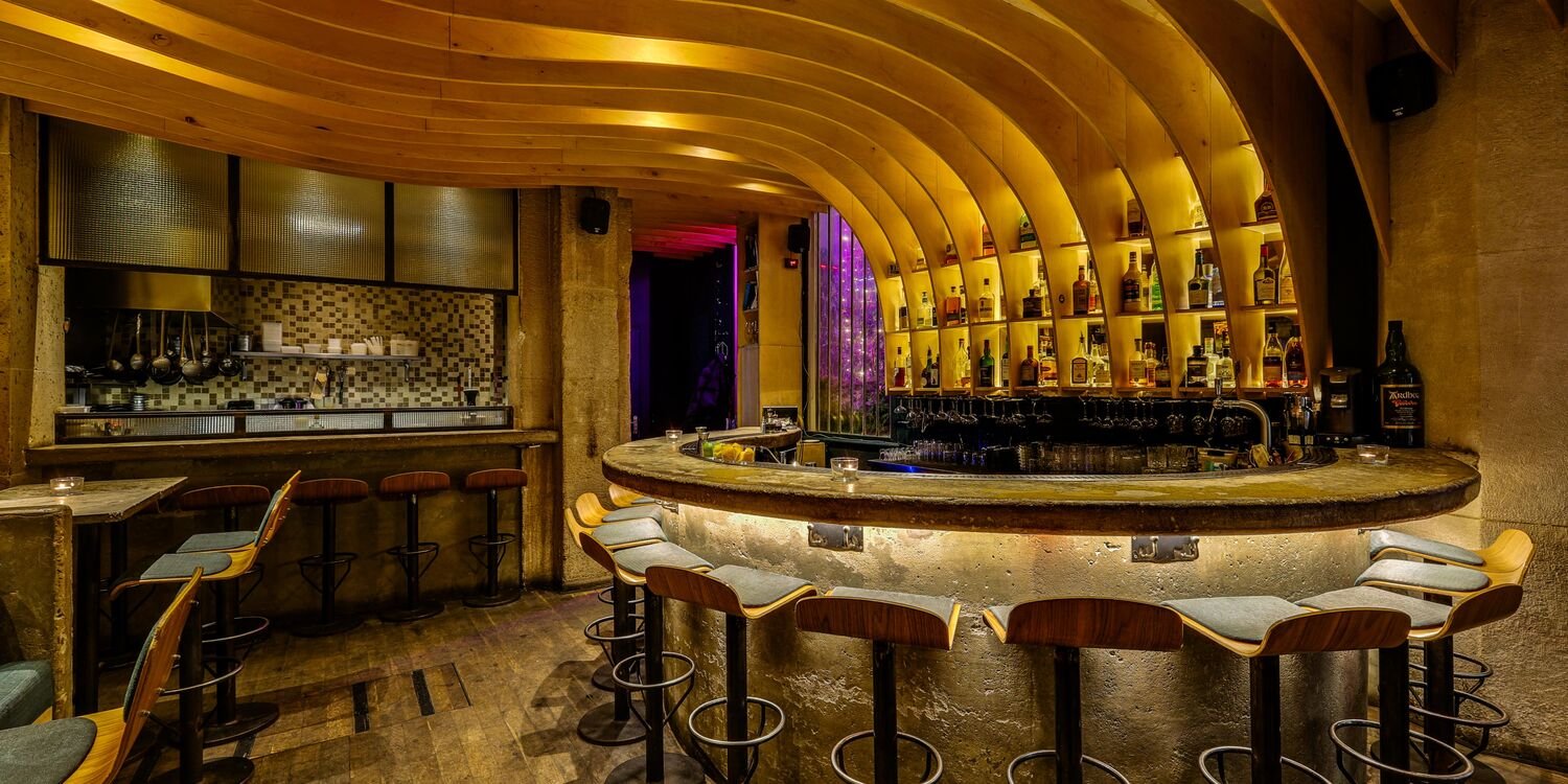 Gravity Bar, Bar in Paris