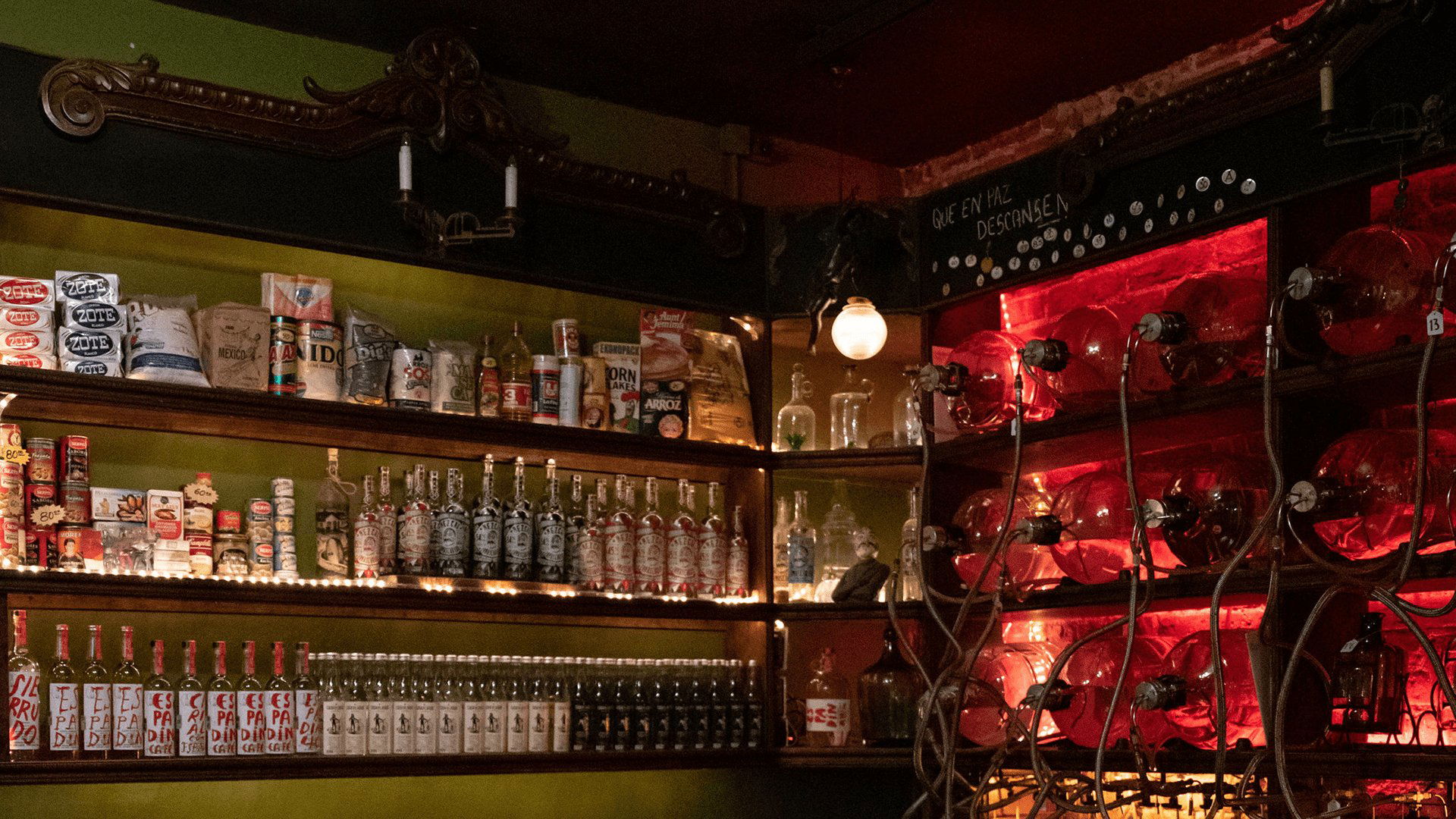 La Clandestina, Bar in Mexico City