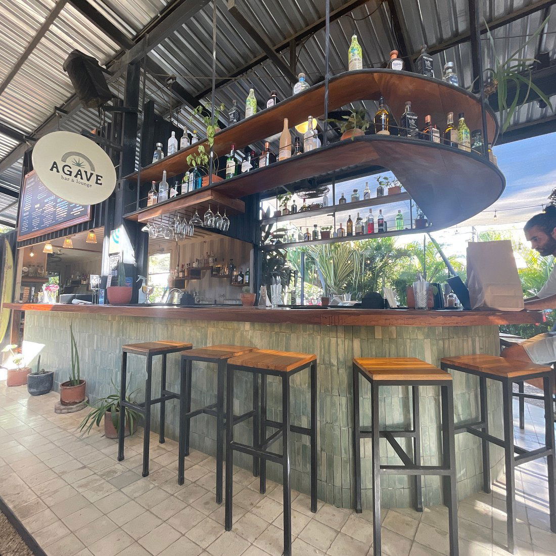 Eat Street, Restaurant in Puntarenas