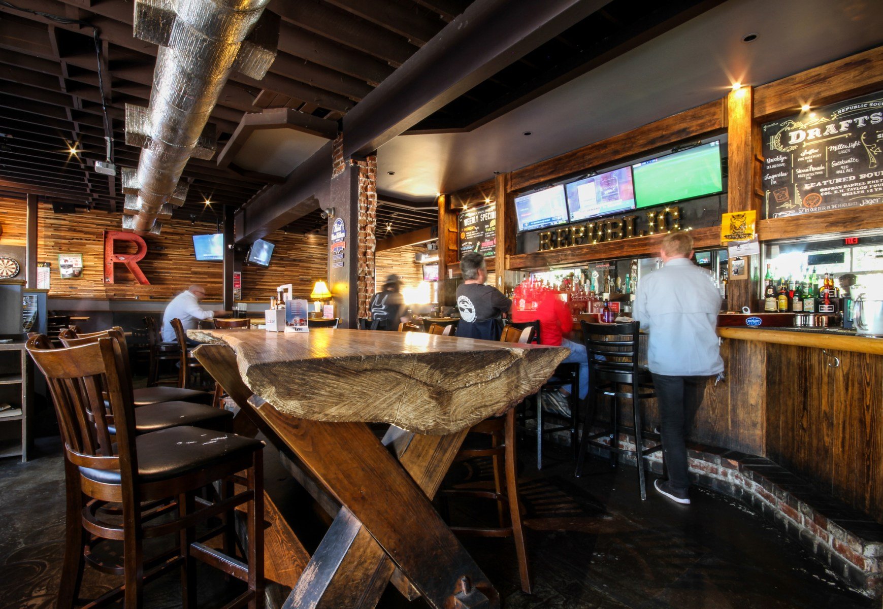 Republic Social House, Bar in Atlanta