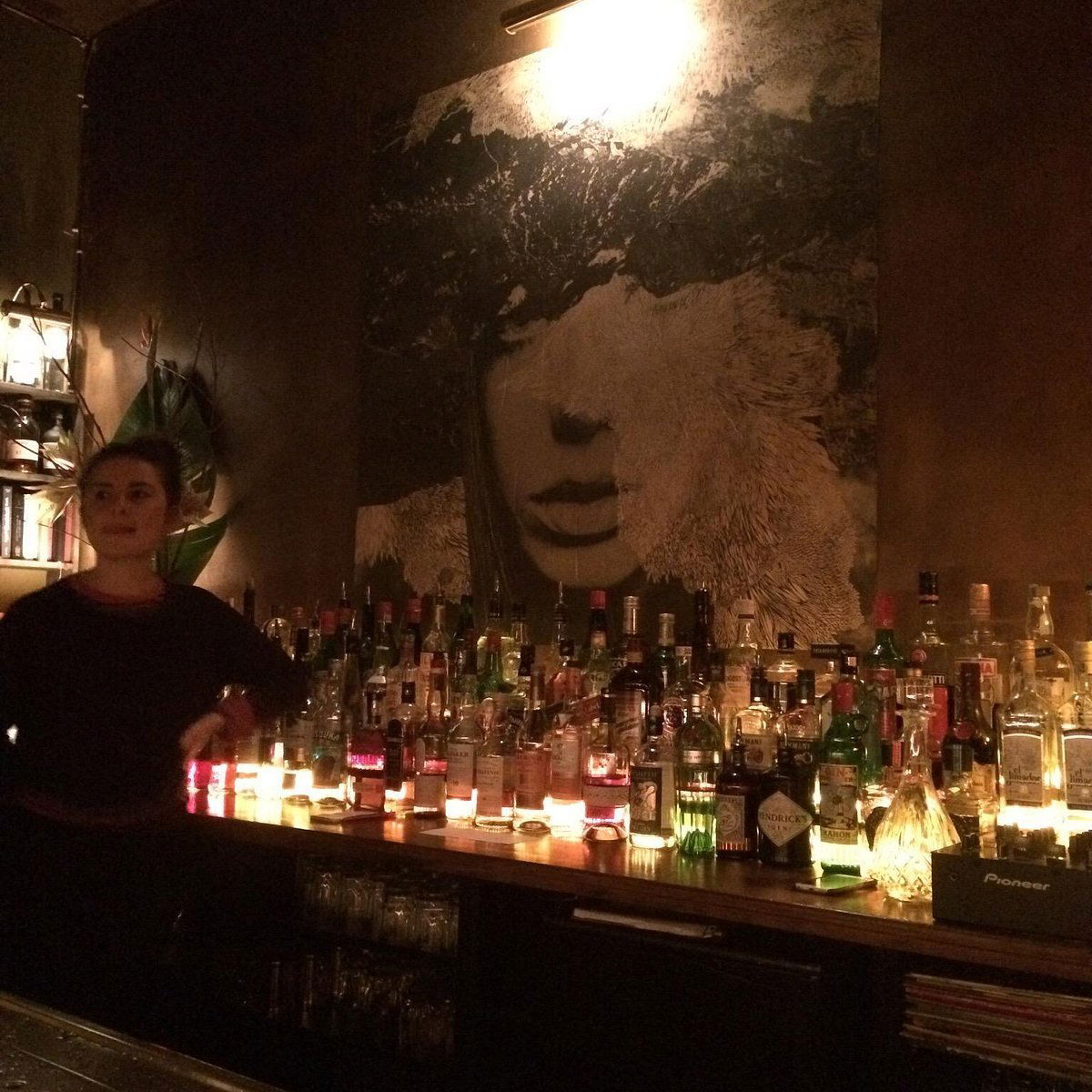 Melody-Nelson Cocktail Bar, Bar in Berlin
