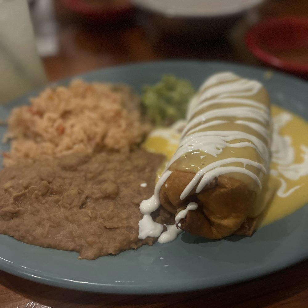 Milpa Kitchen & Cantina bar in Denton, United States