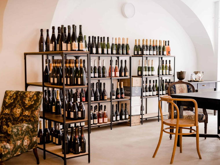 Champagne Characters, Vienna, Austria