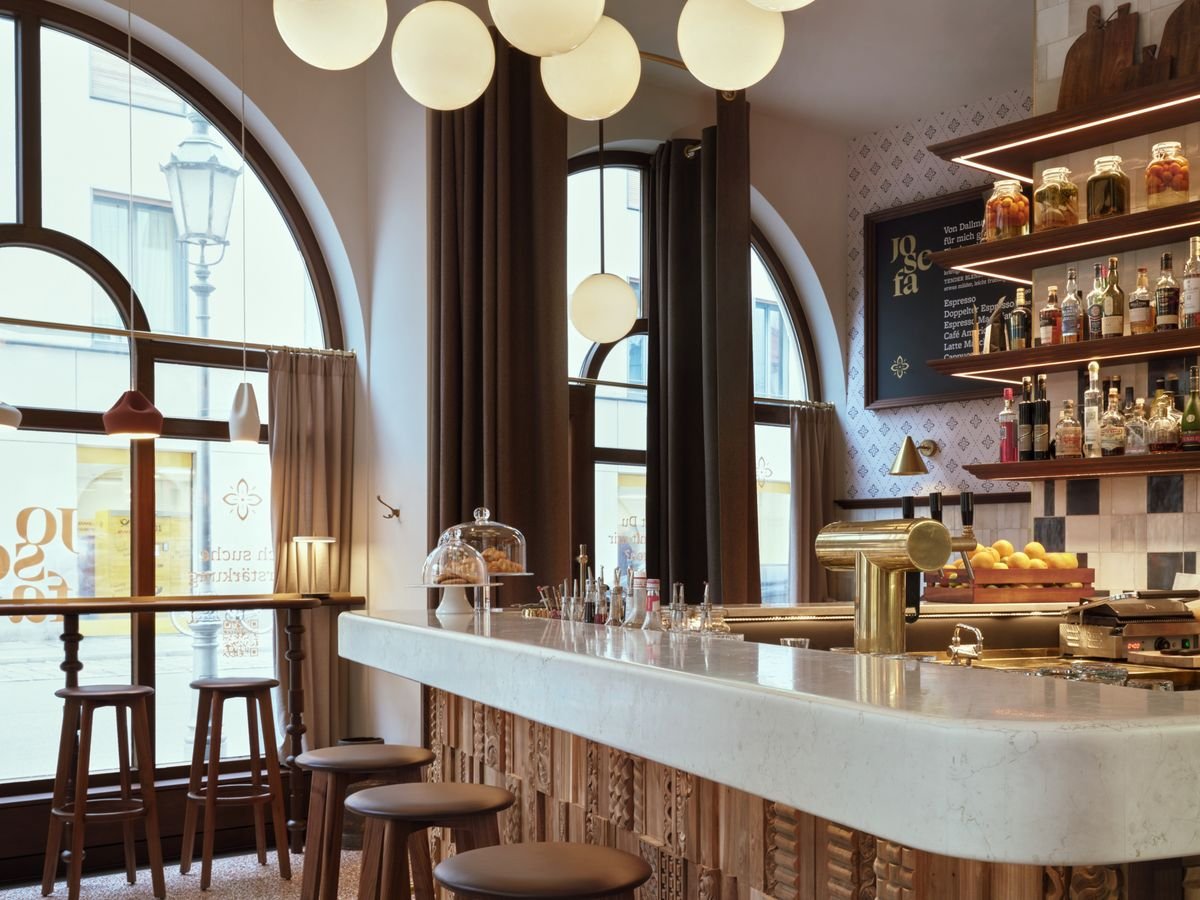 Josefa Bar & Café, Bar in Munich
