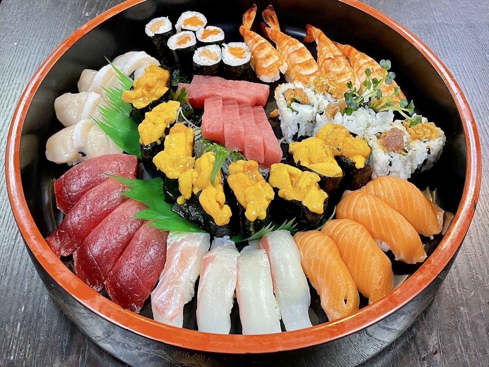Mitch's Fish Market & Sushi Bar, Urban Honolulu, United States