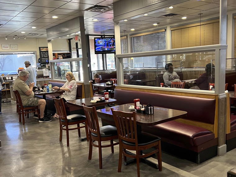 Theo's Grill & Bar, Grand Prairie, United States