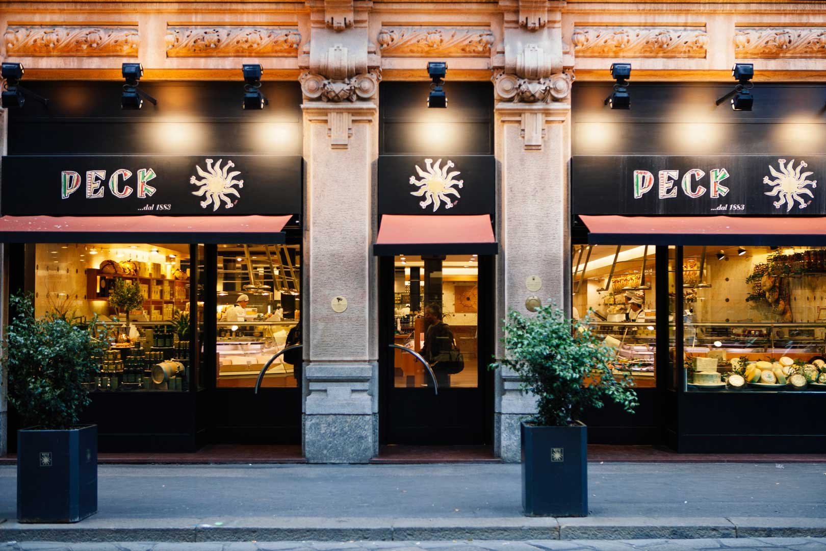 Peck, Bar in Milan
