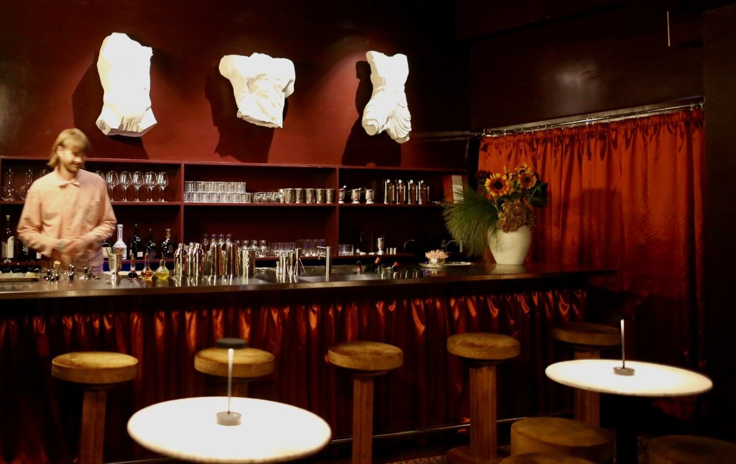 Ouzeri Upstairs Bar, Bar in Cape Town