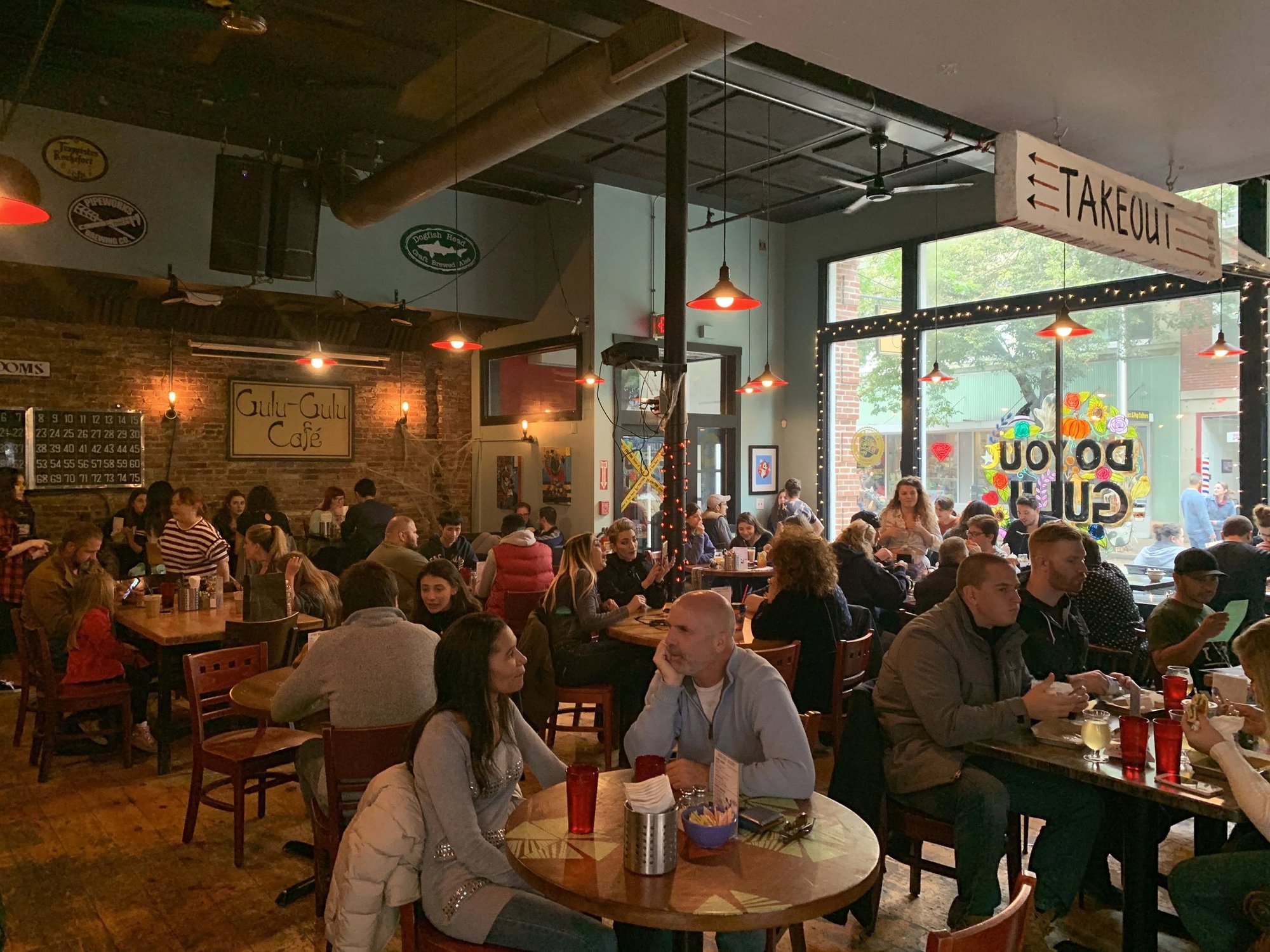 Gulu-Gulu Cafe