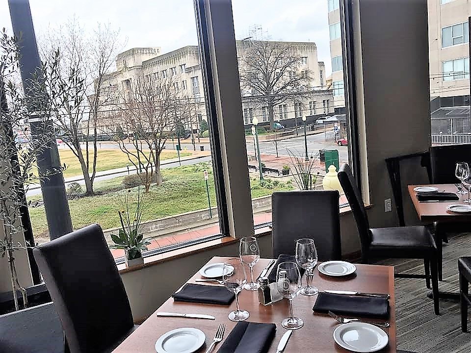 Leone's Italian, Norfolk, United States