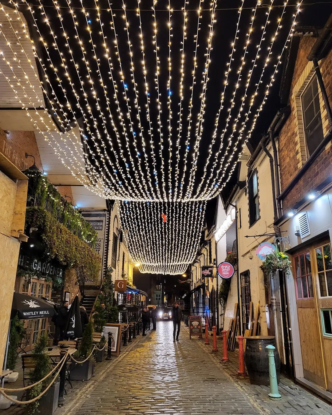 39 Ashton Ln bar in Glasgow, United Kingdom