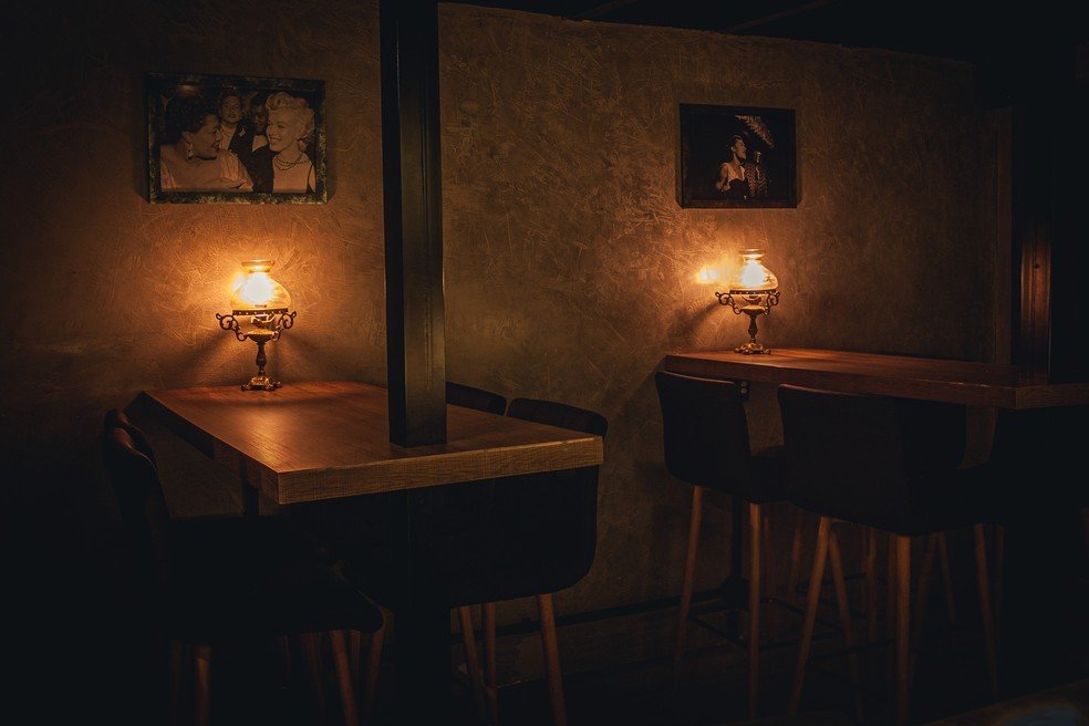 Hideout Speakeasy
