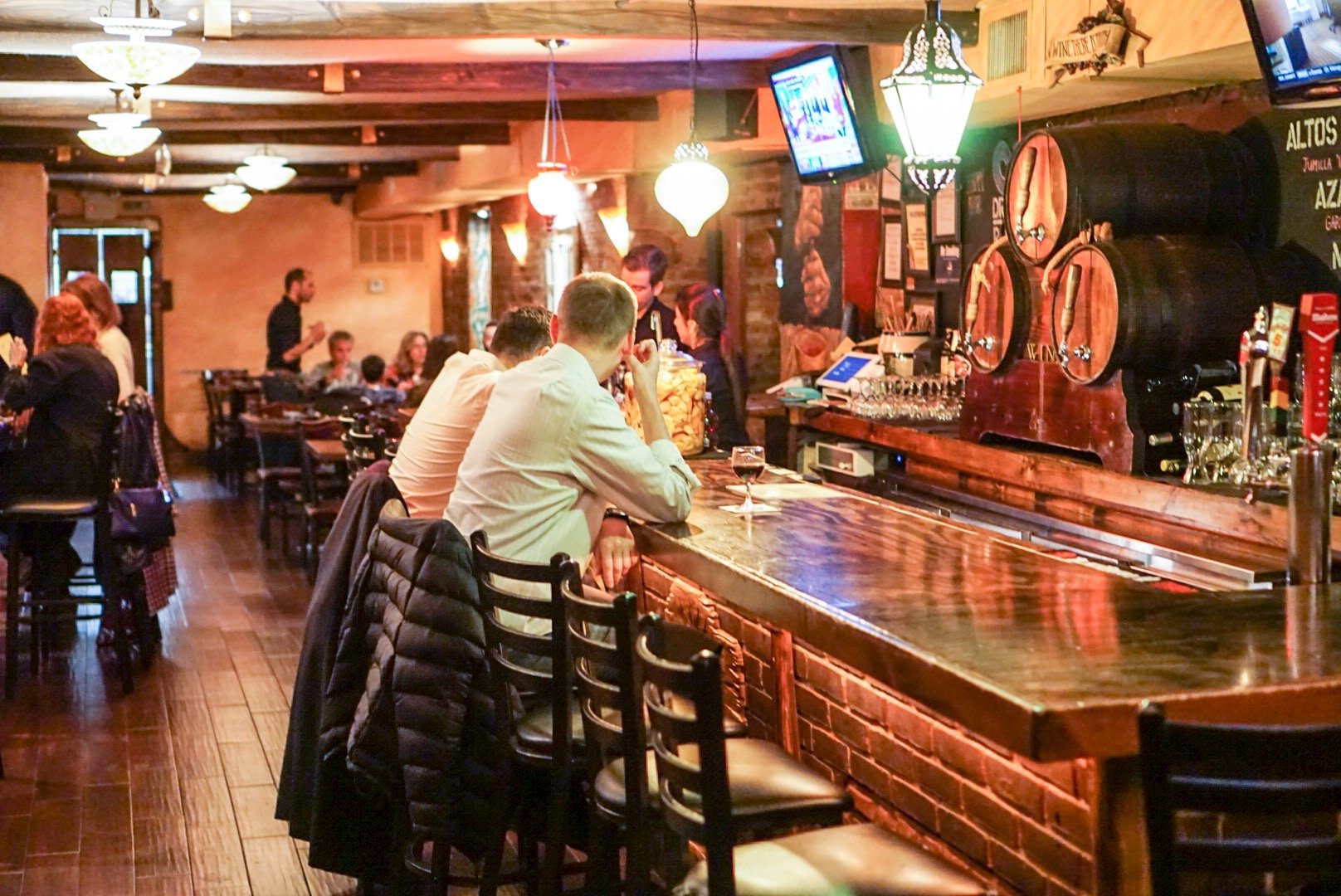 Nai, Bar in New York City