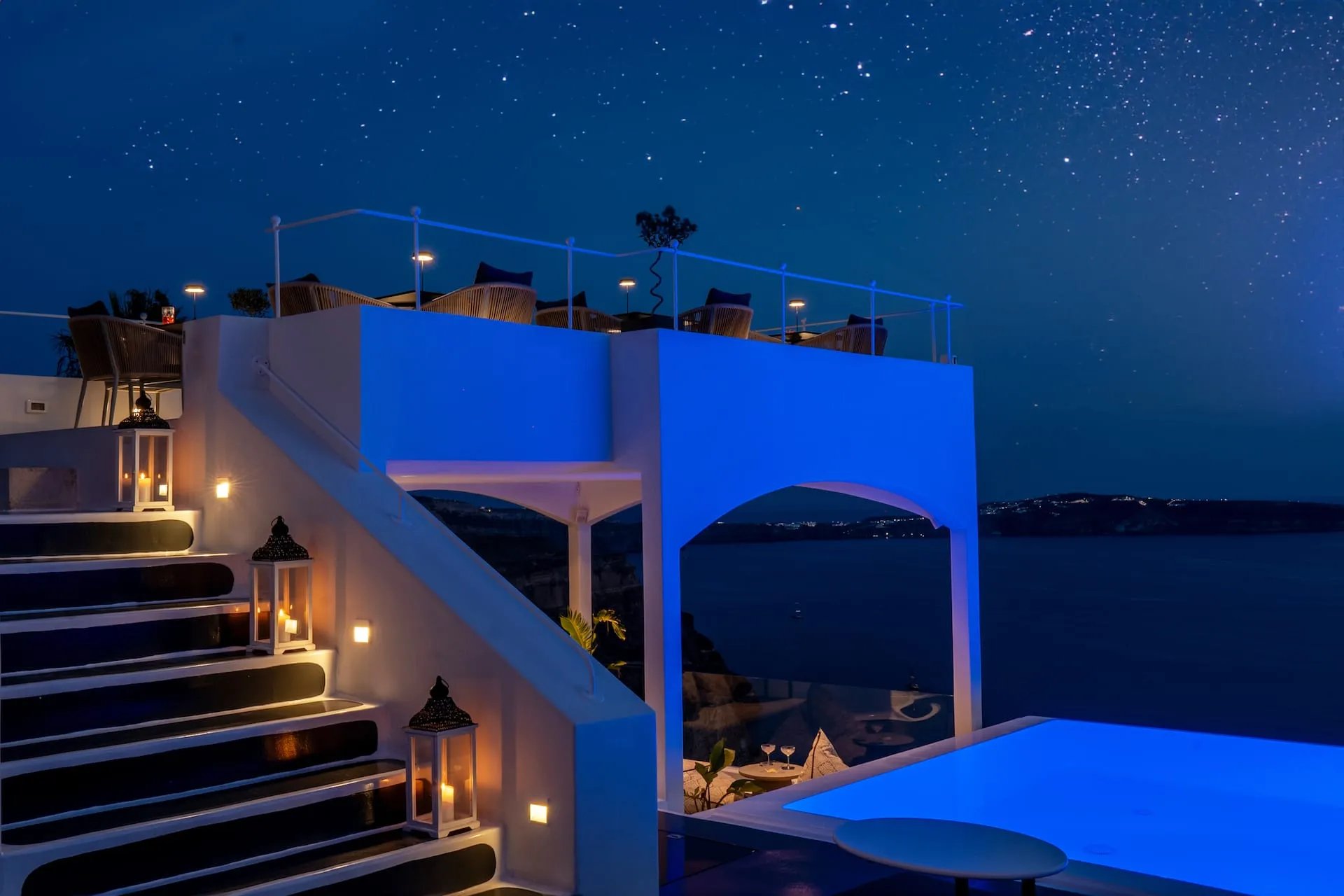 The Cosmos Lounge Bar, Bar in Santorini
