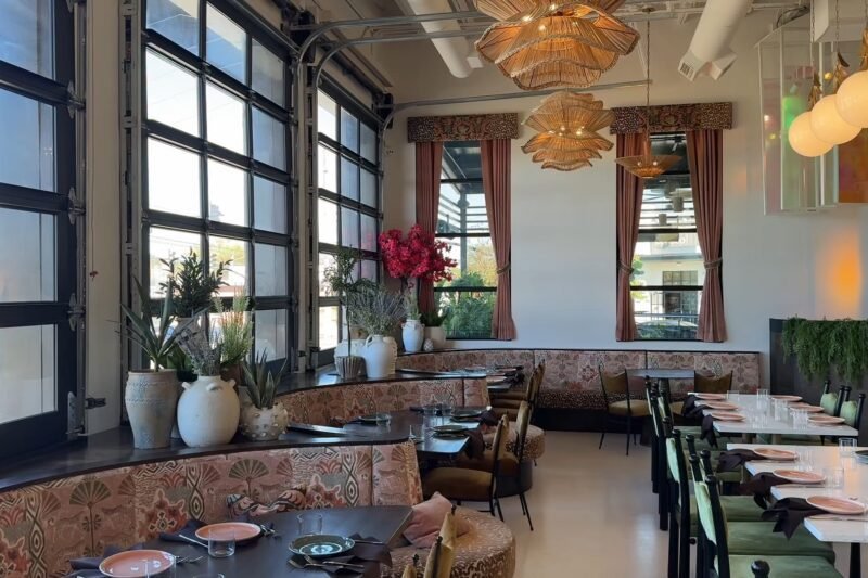 Van Gogh's Wine Bar, Nashville, United States