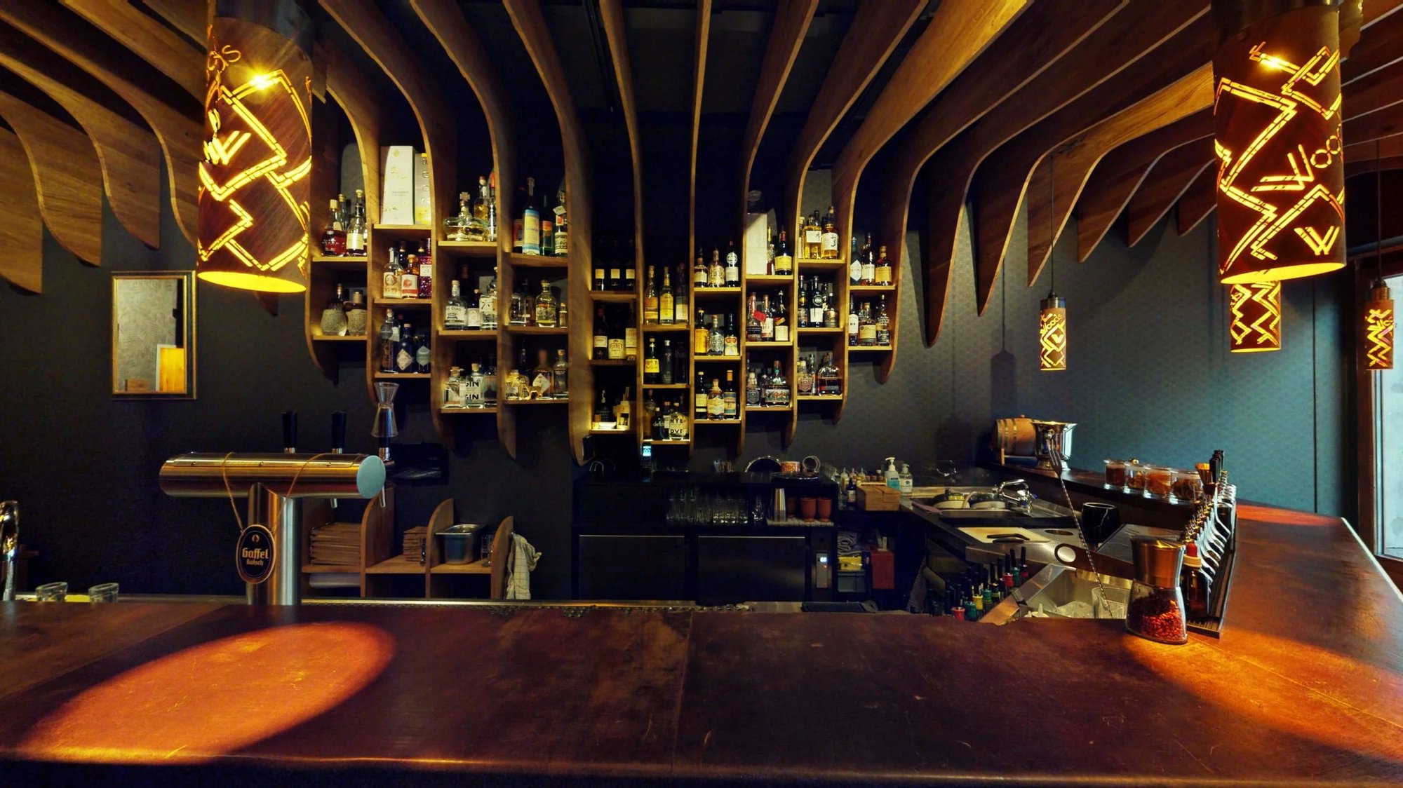 Woods, Bar in Cologne
