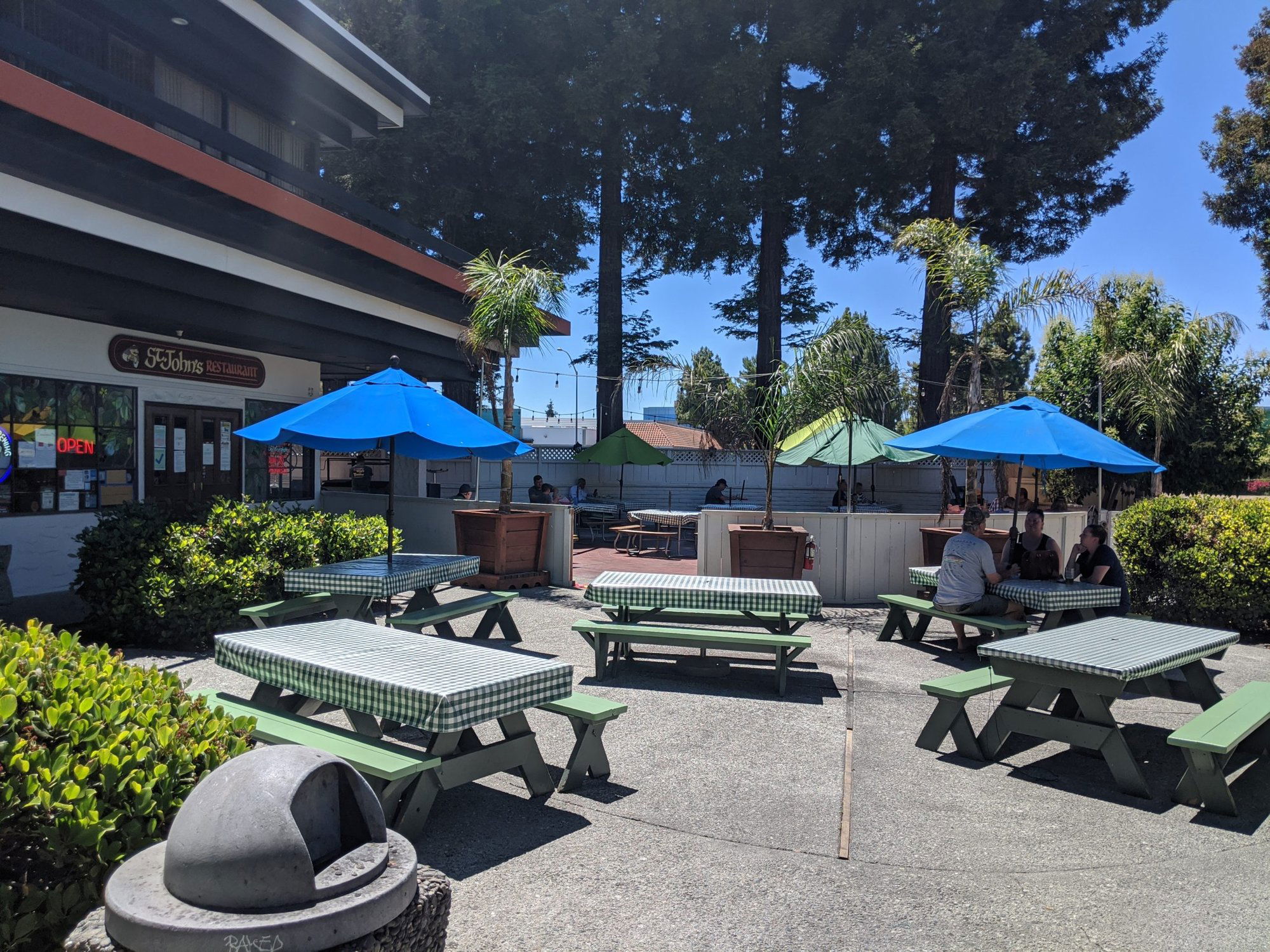 St. John's Bar & Grill, Bar in Sunnyvale