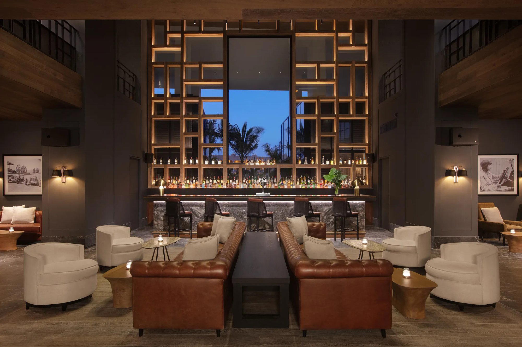 Dark Horse bar in Playa del Carmen