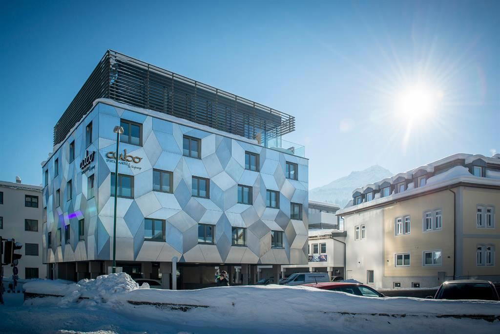 Cubo Skylounge bar in Sankt Johann in Tirol