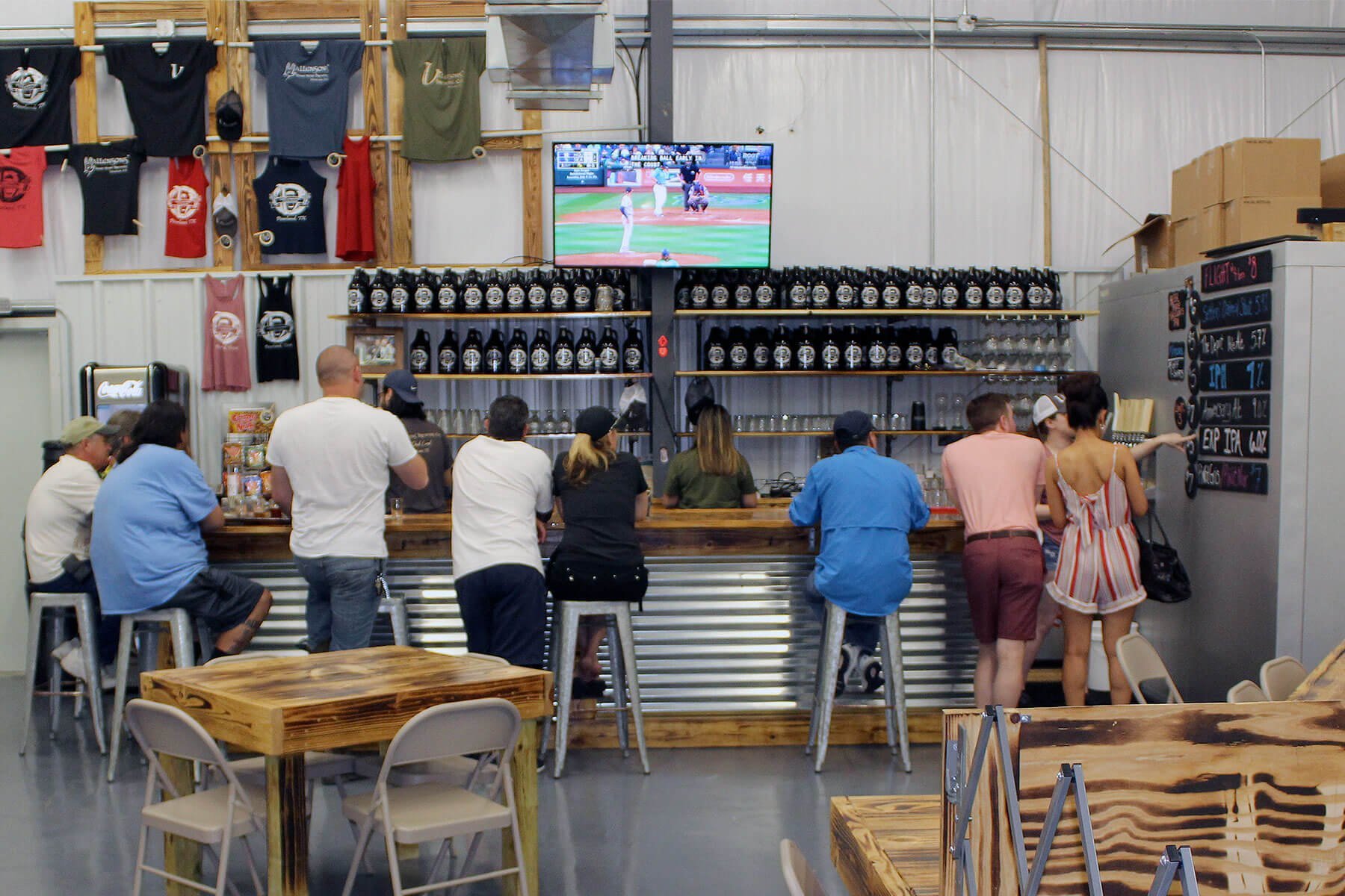 Vallensons Brewing Company bar in Pearland, United States