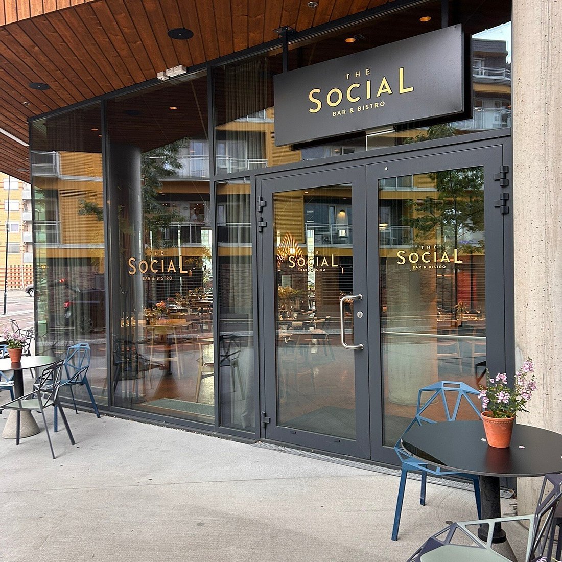 Social Bar