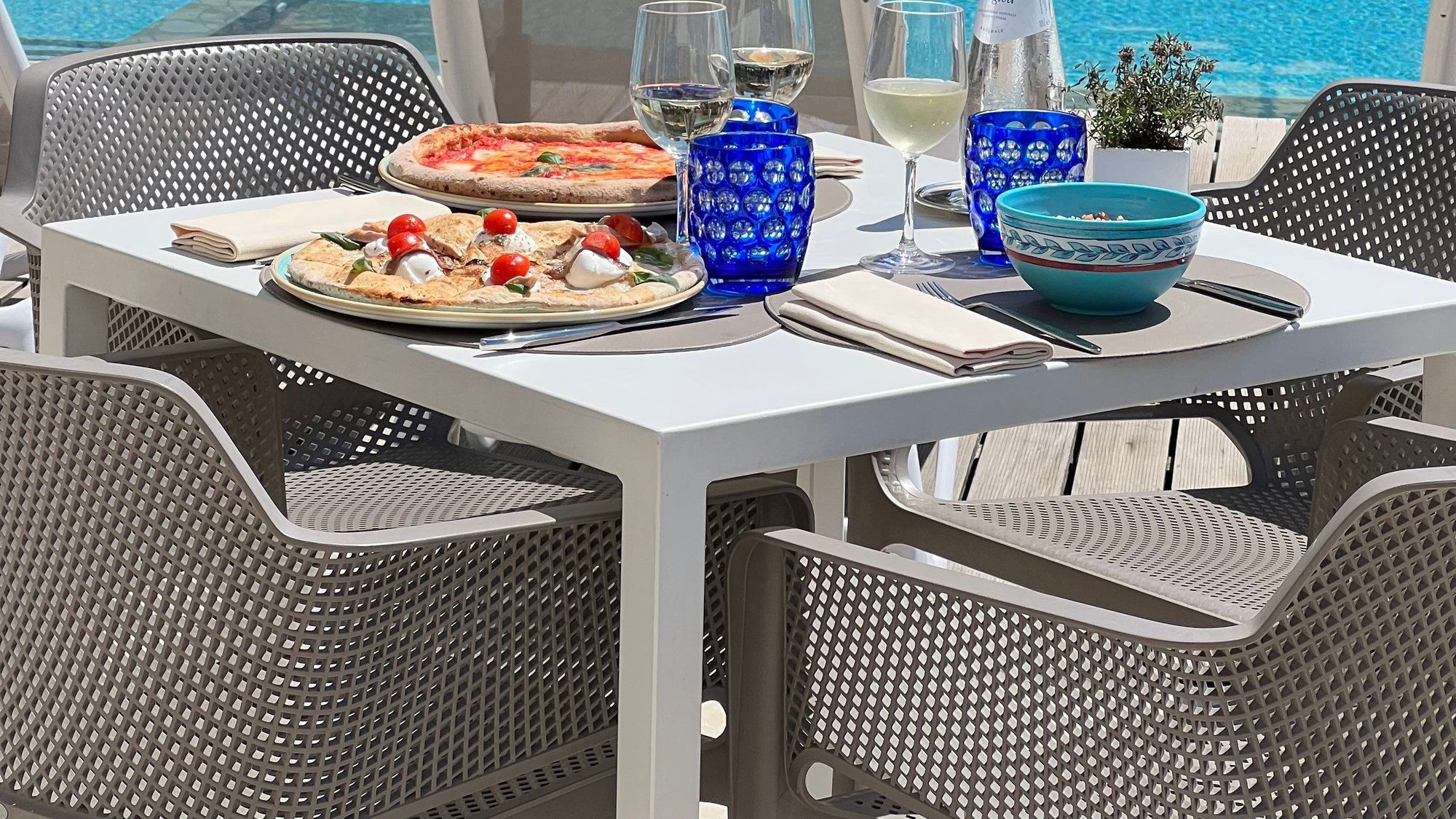 Flamingo Pool Bar & Pizzeria Gourmet, Bar in Rapallo