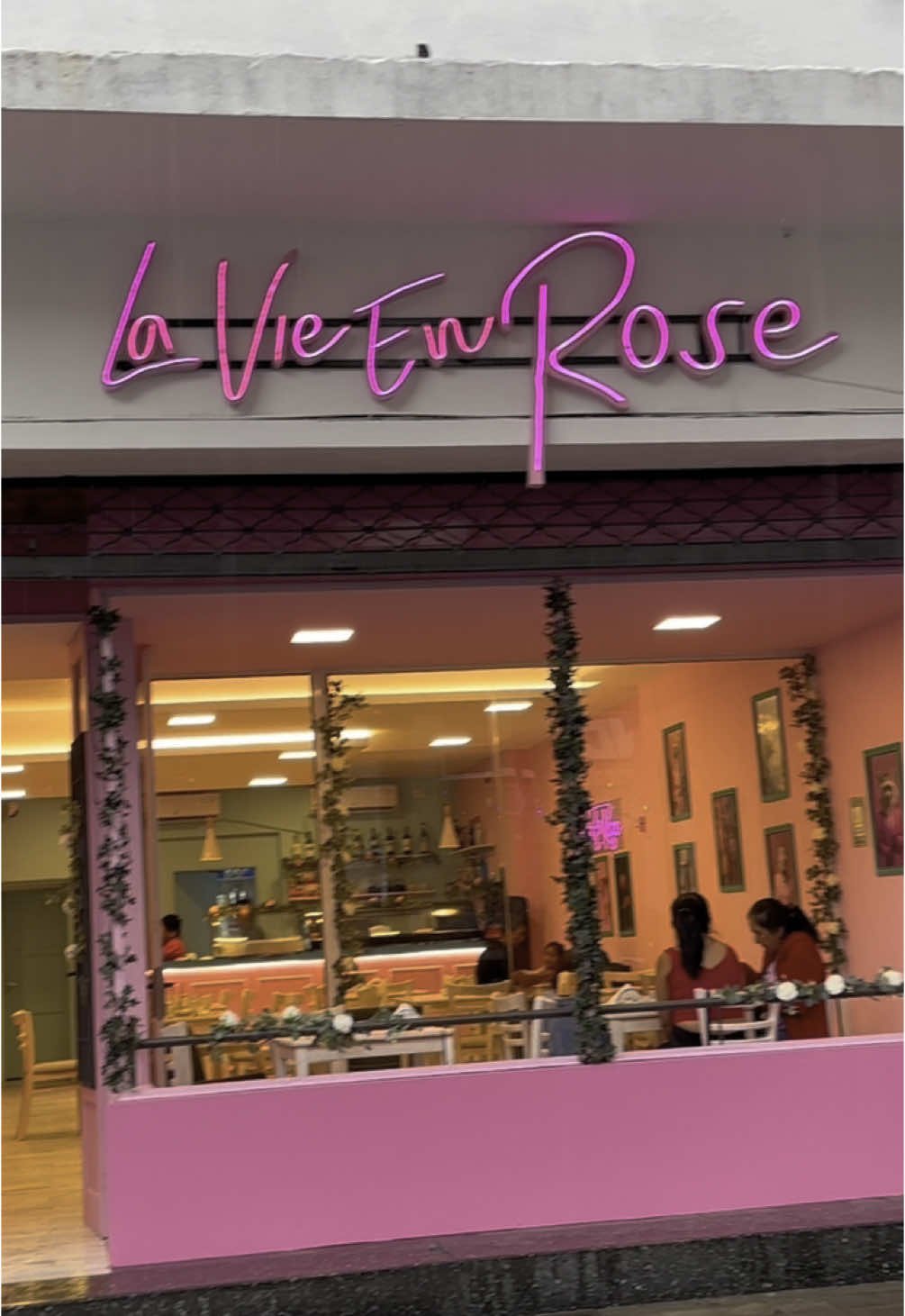 La Vie En Rose, Bar in Denver