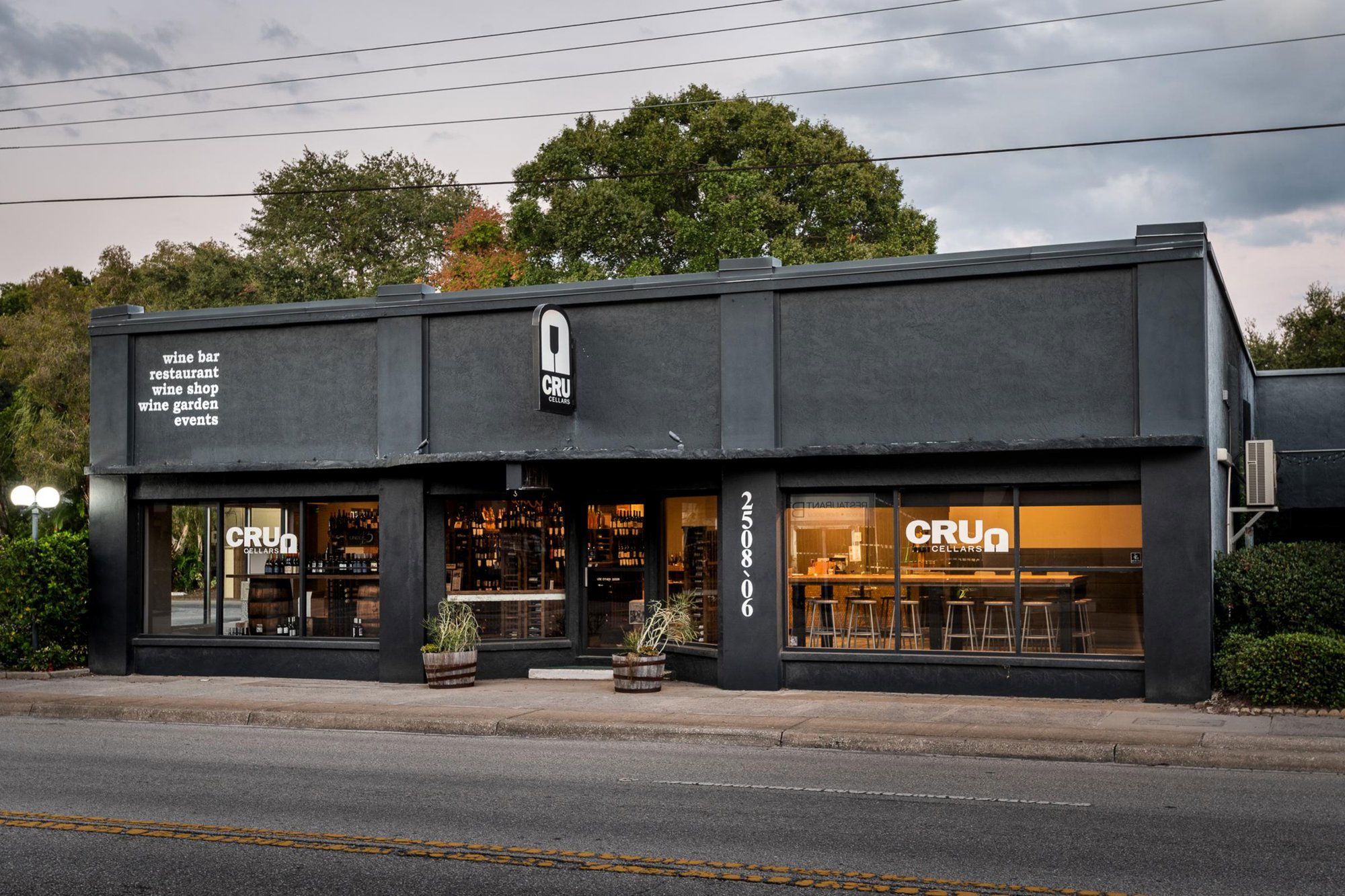 Cru Cellars - Wine Bar, Bar in Tampa