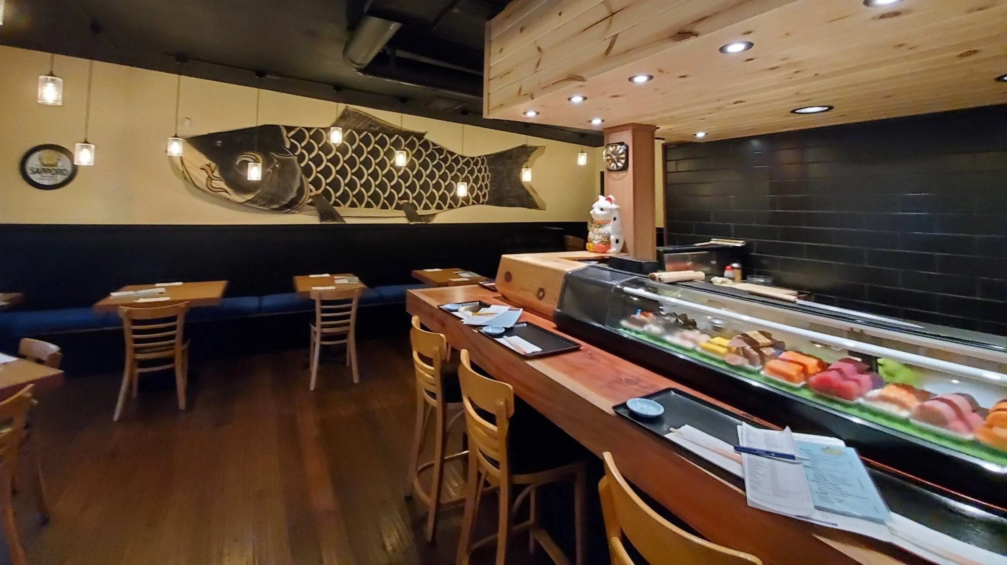 Yoko's Japanese Restaurant and Sushi Bar bar in Portland, United States