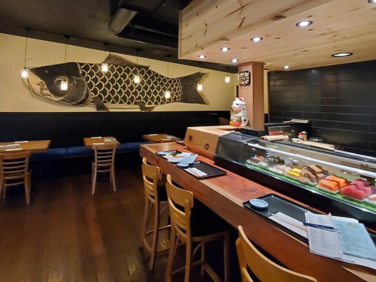 Yoko's Japanese Restaurant and Sushi Bar, Portland, United States