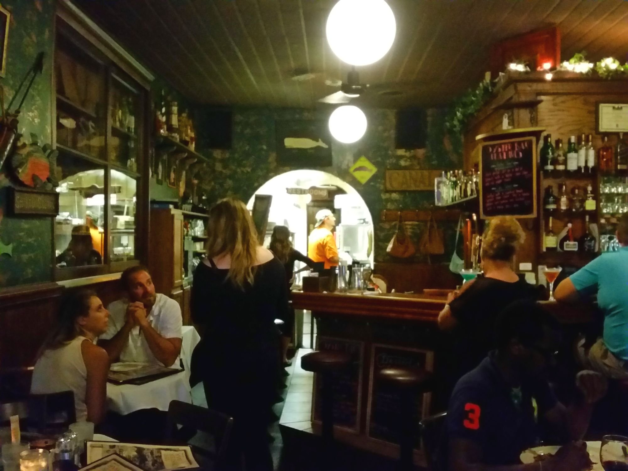 The Oyster Bar bar in Fort Wayne