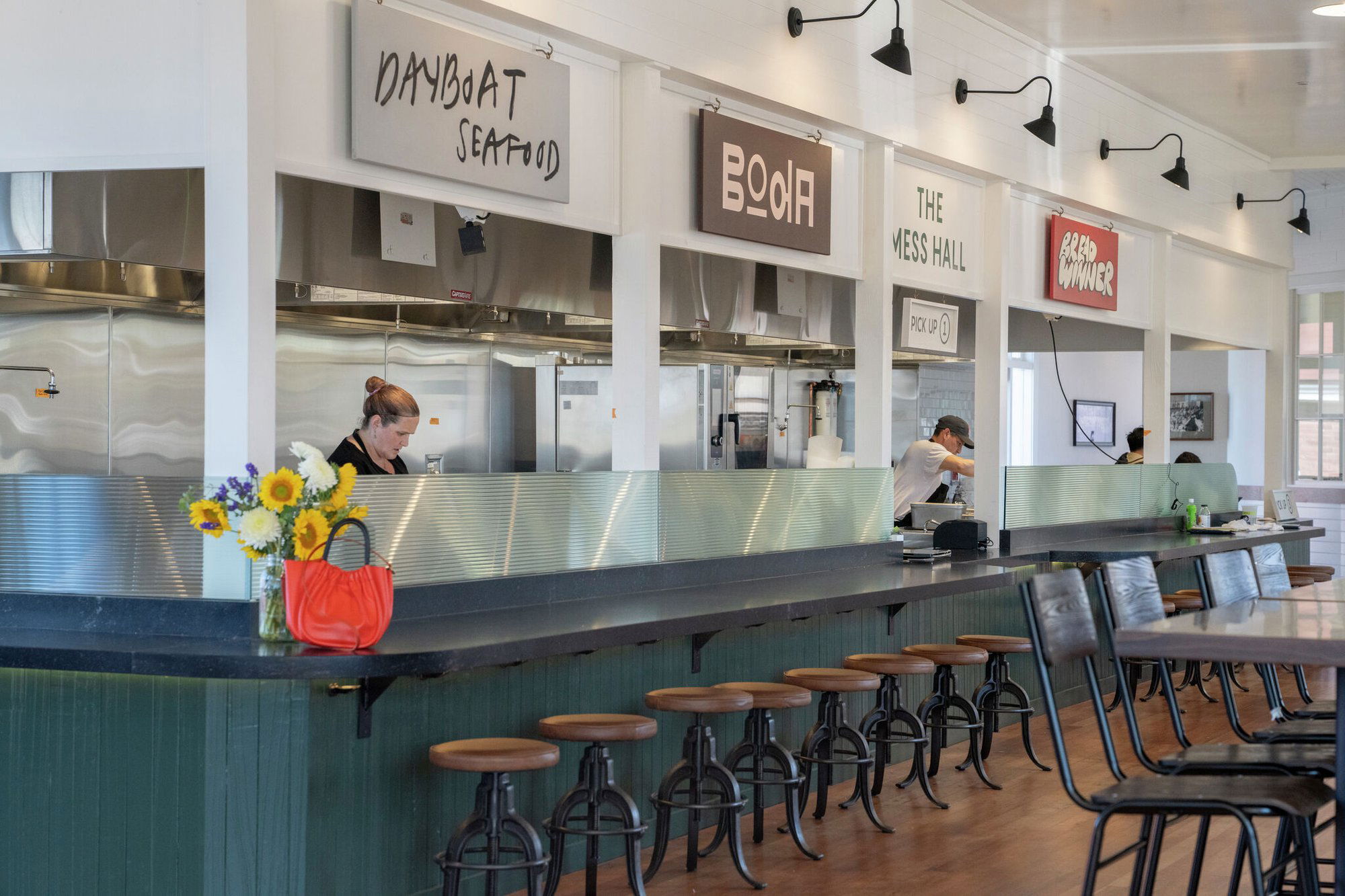 The Mess Hall at The Presidio, Restaurant in San Francisco