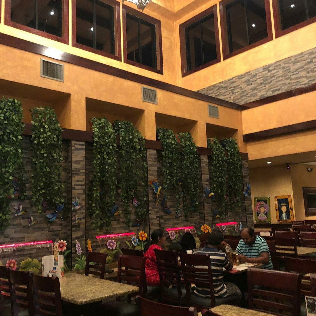 Ma'Luz Mexican Grill (Mi Pueblo), Bar in Charlotte