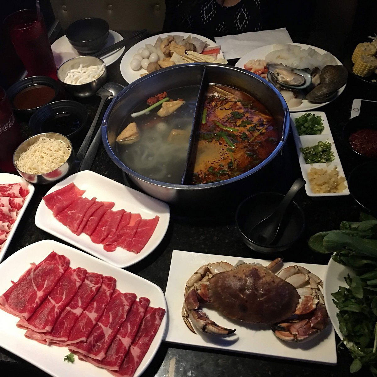 ROYAL HOTPOT KOREAN BBQ SUSHI & BAR, Bar in Quincy