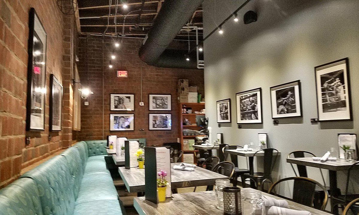 Deejai Thai Restaurant, Charlotte, United States
