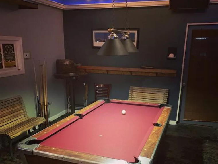 Cozzy's Comedy Club & Tavern, Newport News, United States