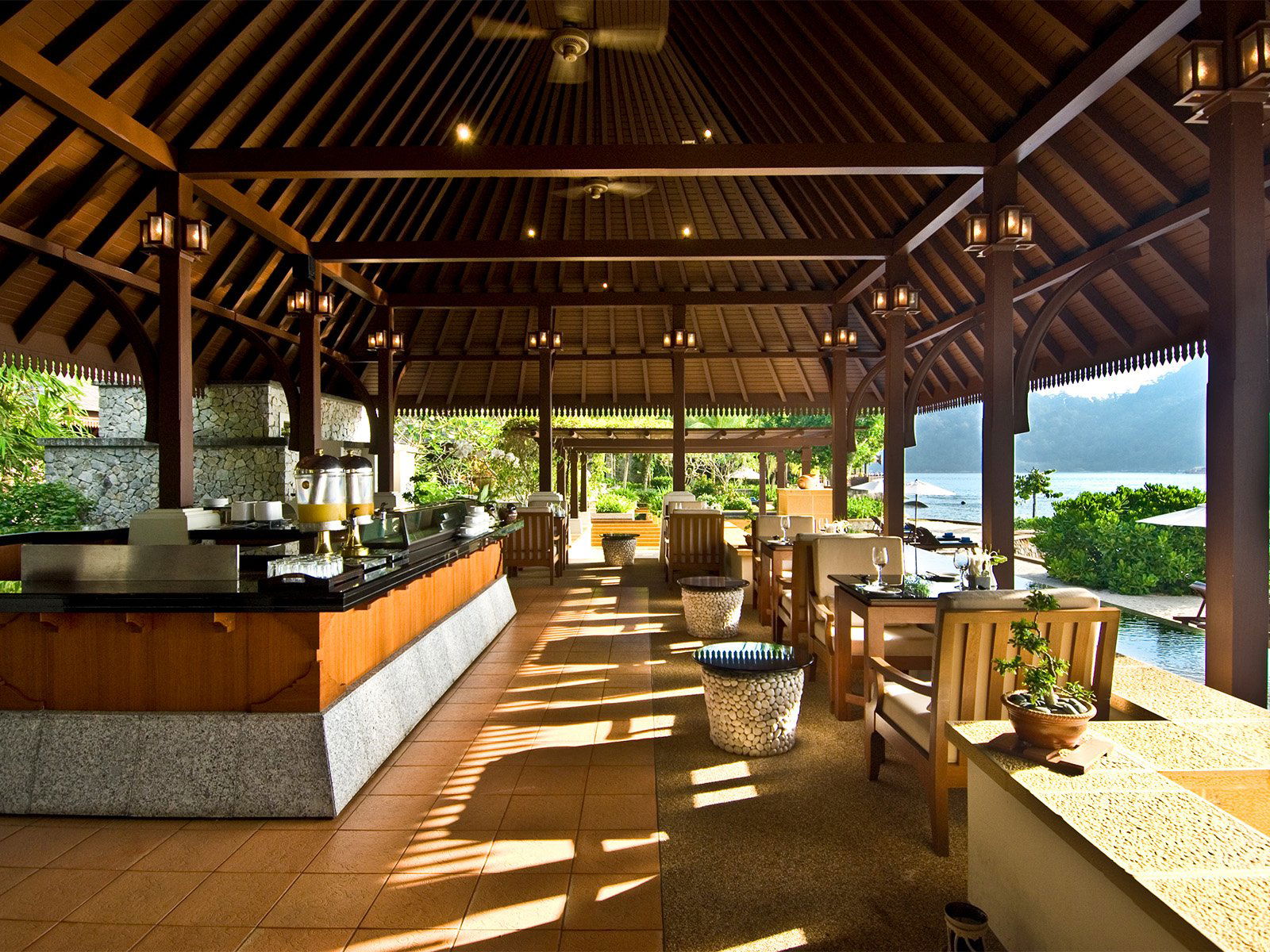 Jamu Bar, Bar in Lumut