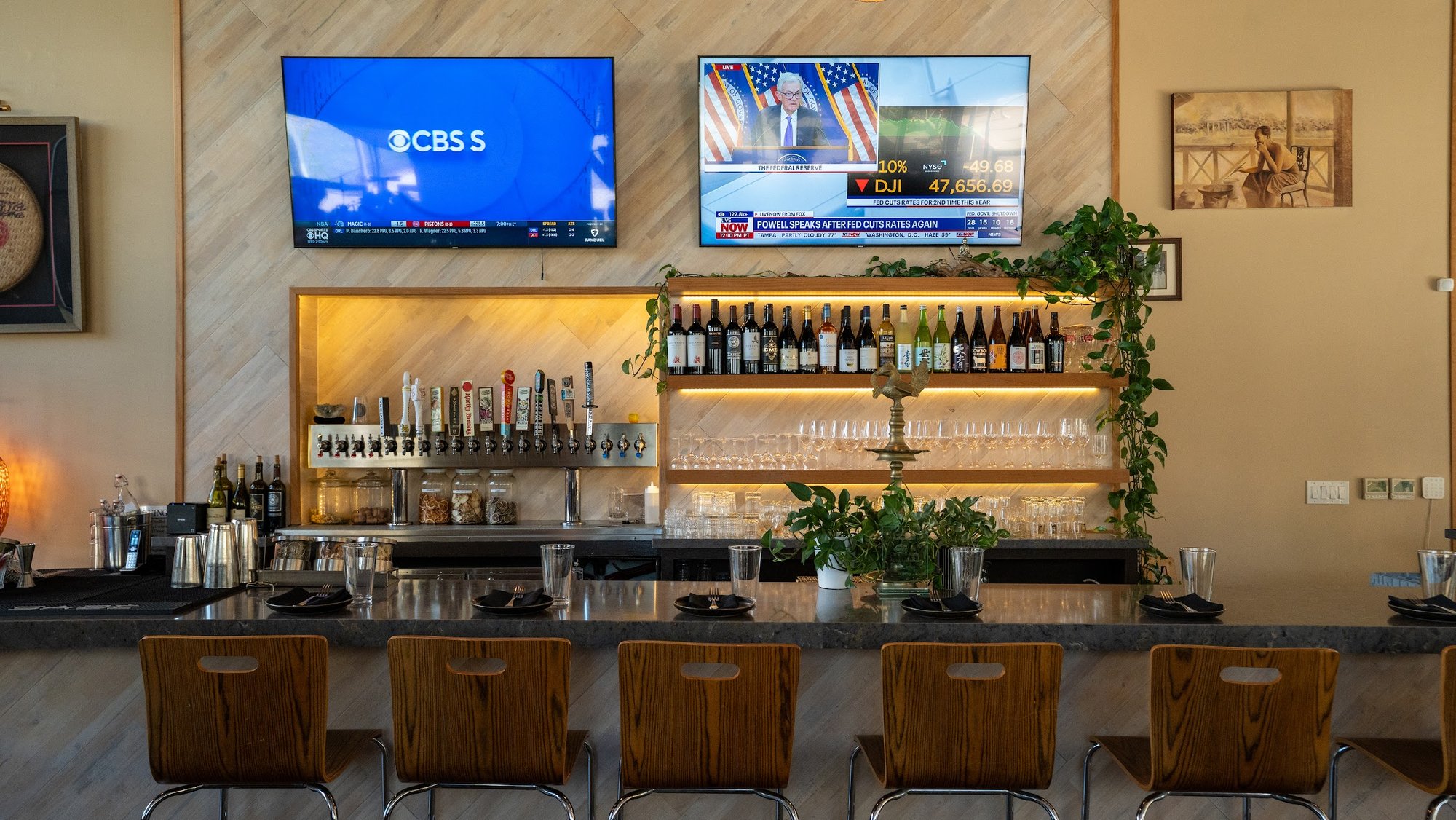 Sovereign Modern Thai Cuisine bar in San Diego, United States