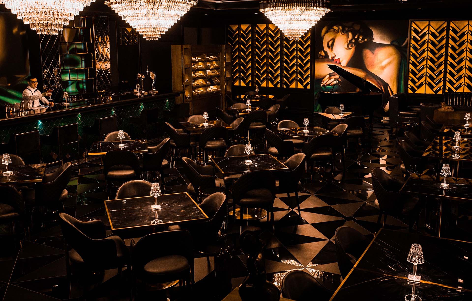 PURO, Bar in Muscat